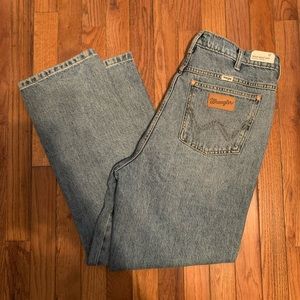 Wrangler straight jeans